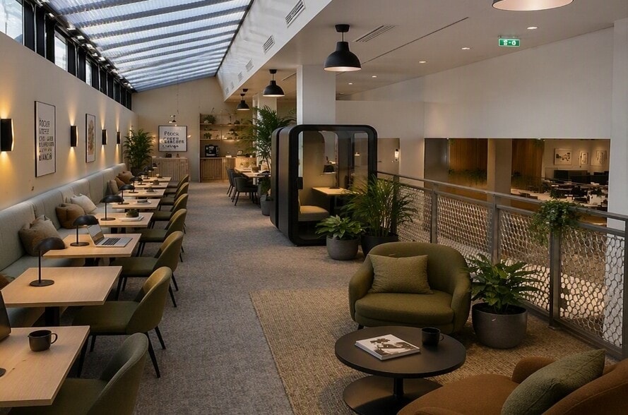 44-48 Rue De Châteaudun, Paris for lease - Interior Photo - Image 3 of 9