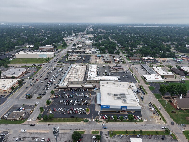 3103-3147 S Harvard Ave, Tulsa, OK à vendre - Photo du bâtiment - Image 2 de 11