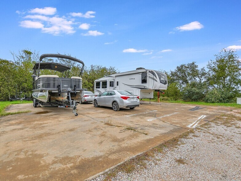 2811 W Hwy 29, Burnet, TX à vendre - Photo du bâtiment - Image 1 de 3