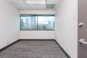 1 E Broward Blvd, Fort Lauderdale, FL à louer Photo intérieure- Image 2 de 13