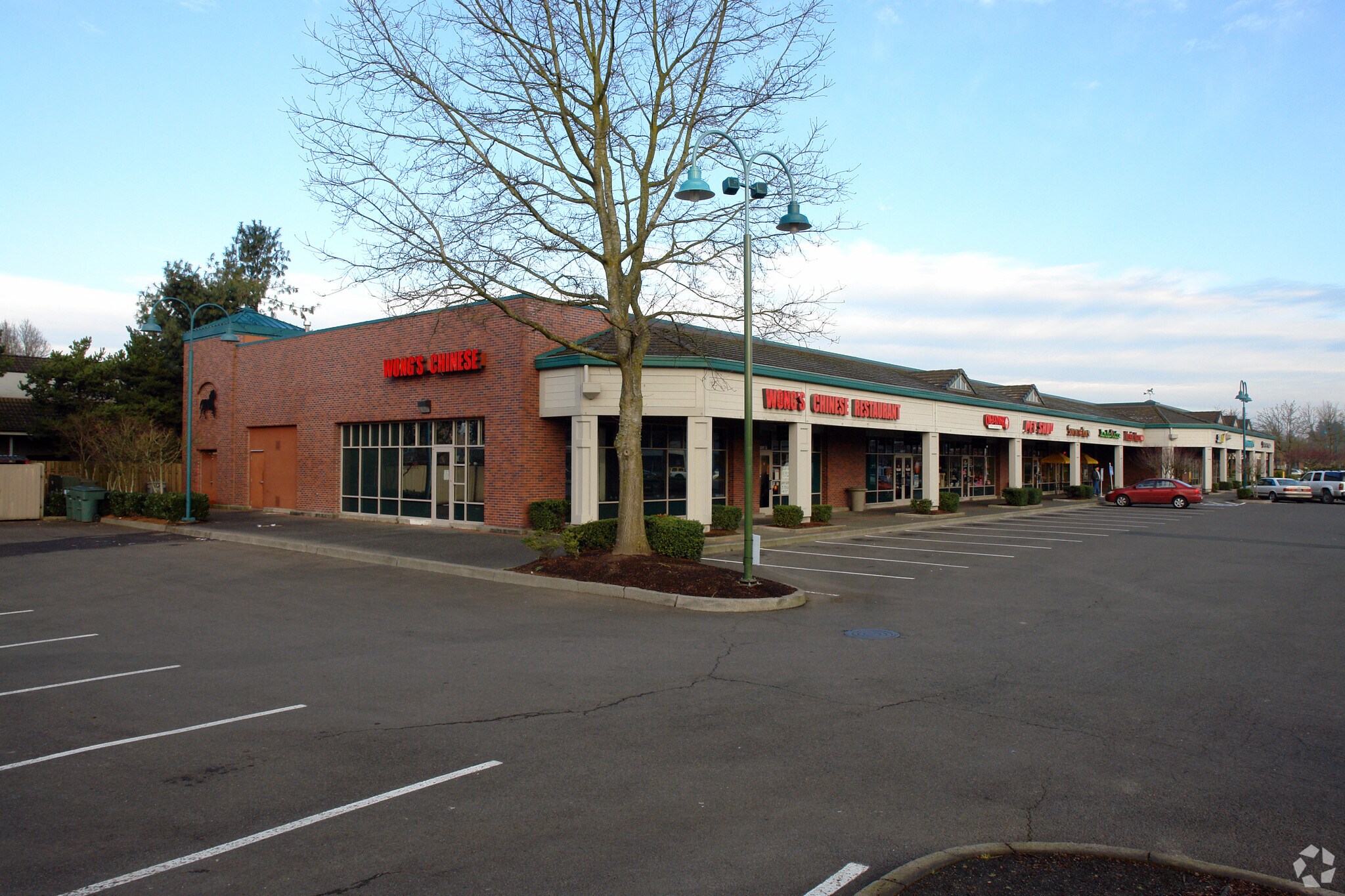 8261-8263 SW Wilsonville Rd, Wilsonville, OR for lease Primary Photo- Image 1 of 3