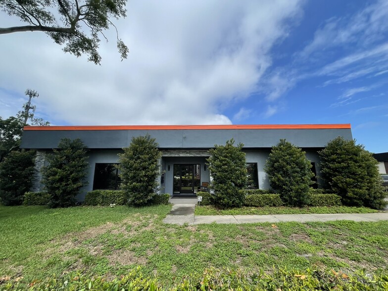 278 Semoran Commerce Pl, Apopka, FL for sale - Primary Photo - Image 1 of 15