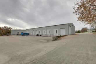 2414 W Schneidman Dr, Quincy, IL à louer Photo du bâtiment- Image 2 de 42