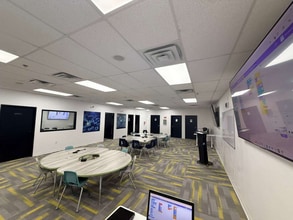 500 Flower Mound Rd, Flower Mound, TX à louer Photo intérieure- Image 1 de 15