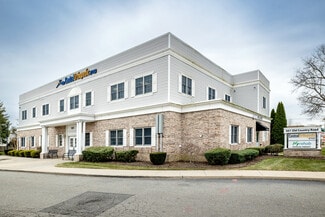 Plus de détails pour 651 Old Country Rd, Plainview, NY - Médical à louer