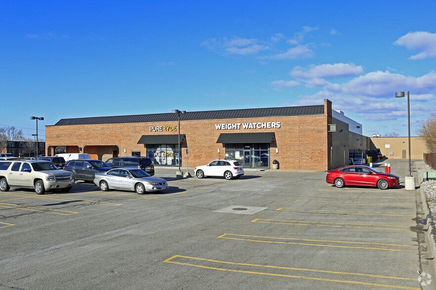 31150-31190 Southfield Rd, Beverly Hills, MI à louer - Photo du bâtiment - Image 2 de 11