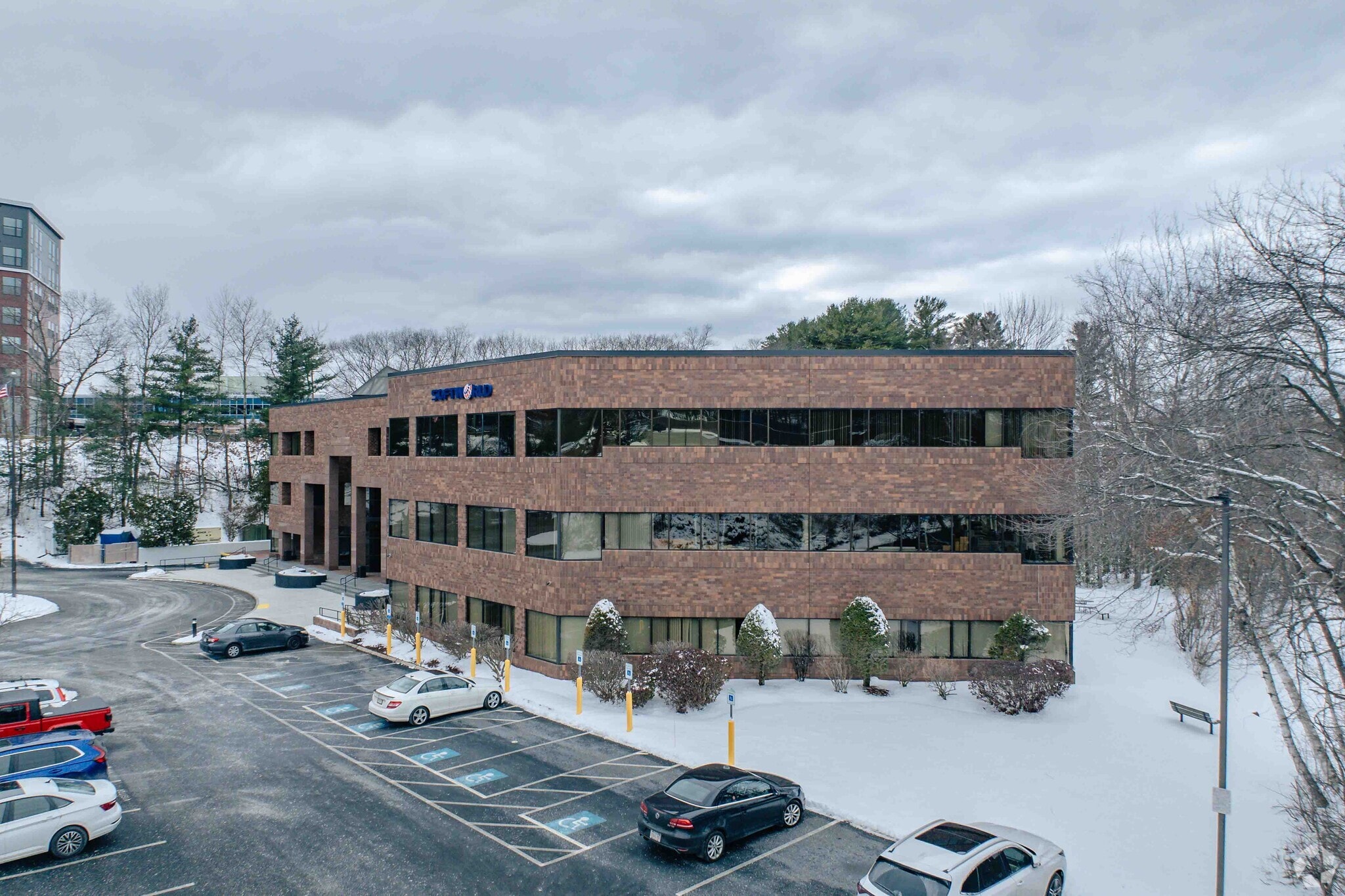 281 Winter St, Waltham, MA for lease Primary Photo- Image 1 of 5
