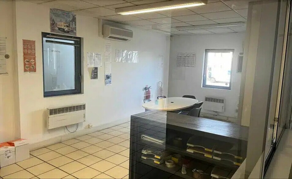 Flex dans Genas à louer - Photo intérieure - Image 2 de 5