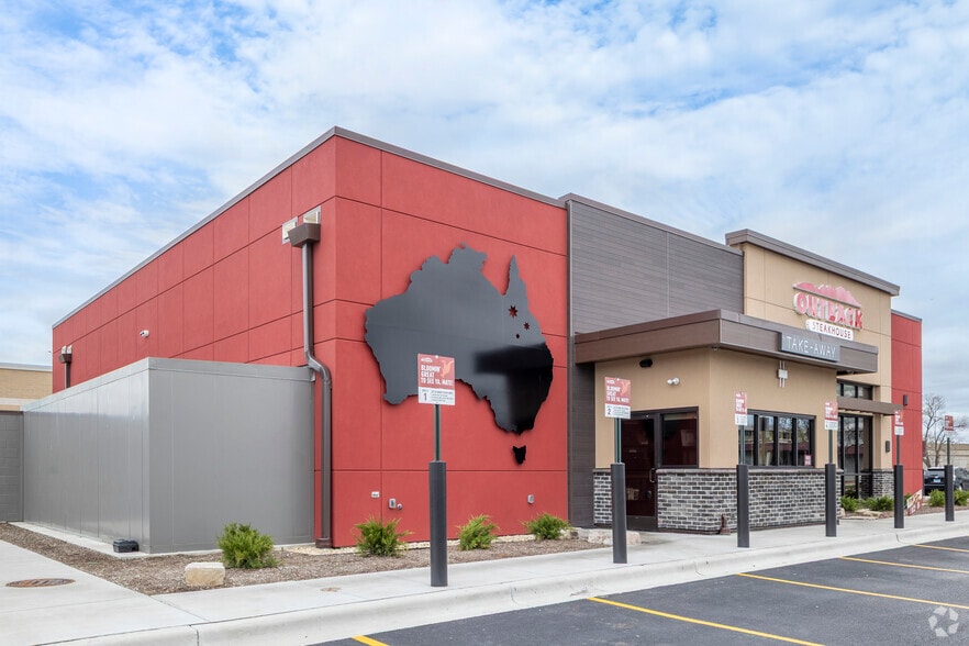 2805 Mannheim Rd, Des Plaines, IL à vendre - Photo du bâtiment - Image 3 de 6