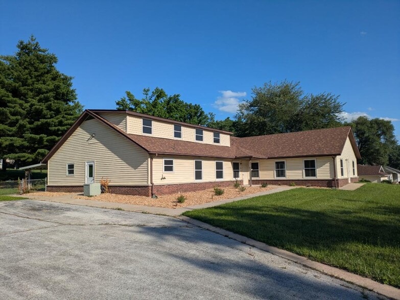 3110 S Lakeside Ave, Springfield, MO à vendre - Photo du bâtiment - Image 1 de 3