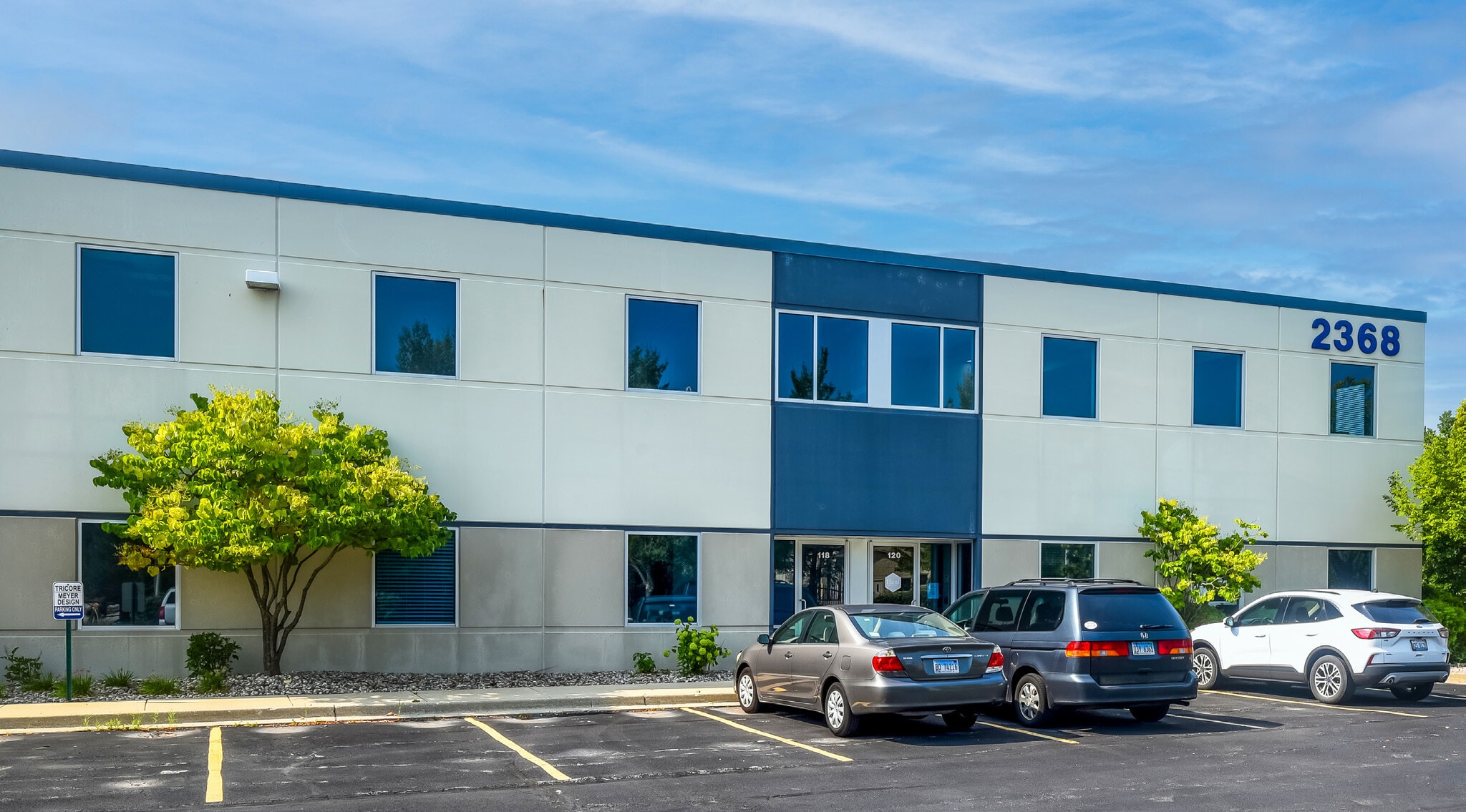 2368 Corporate Ln, Naperville, IL for lease Building Photo- Image 1 of 2