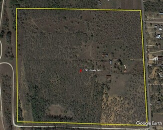 Plus de détails pour 17451 Shady Falls Rd, Elmendorf, TX - Terrain à vendre