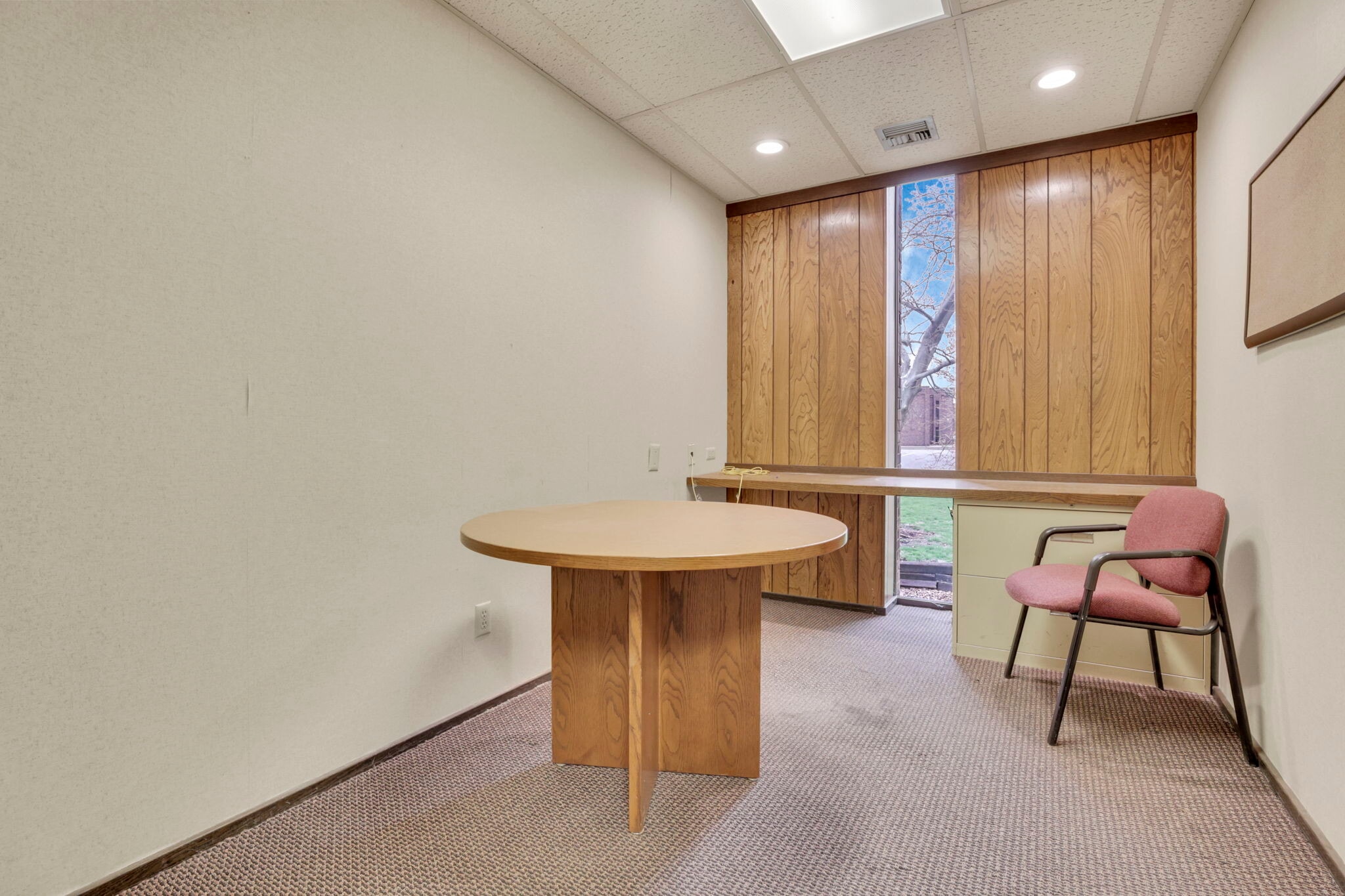 1505 Bethel Rd, Columbus, OH à louer Photo intérieure- Image 1 de 31