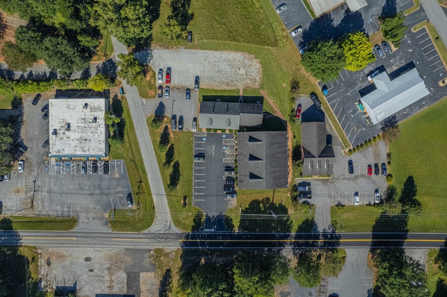 679 Hospital Rd, Commerce, GA for lease - Aerial - Image 2 of 17