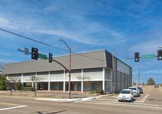 More details for 1010 E Northside Dr, Jackson, MS - Retail for Sale
