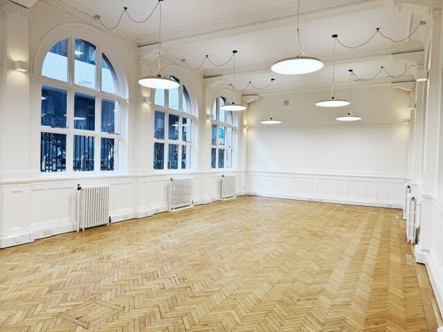 20-21 Staple Inn Buil, London for lease - Building Photo - Image 3 of 31