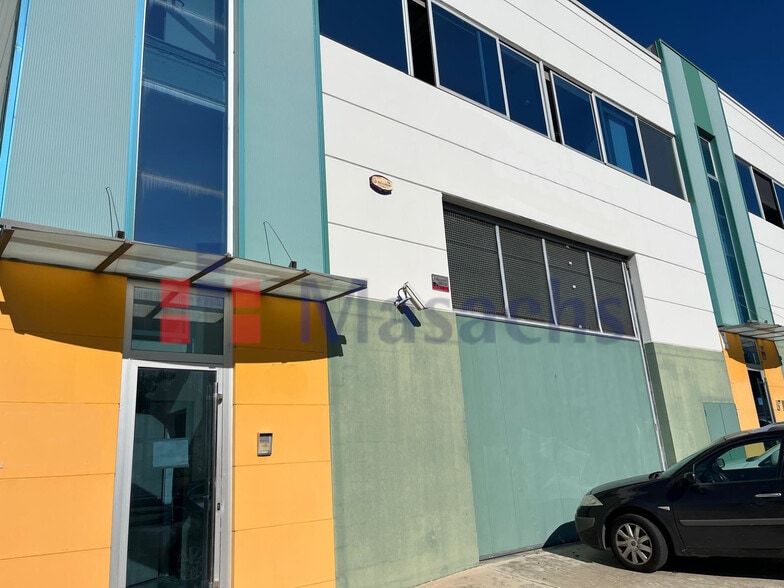 Industrial in Badalona, Barcelona for sale - Building Photo - Image 2 of 16