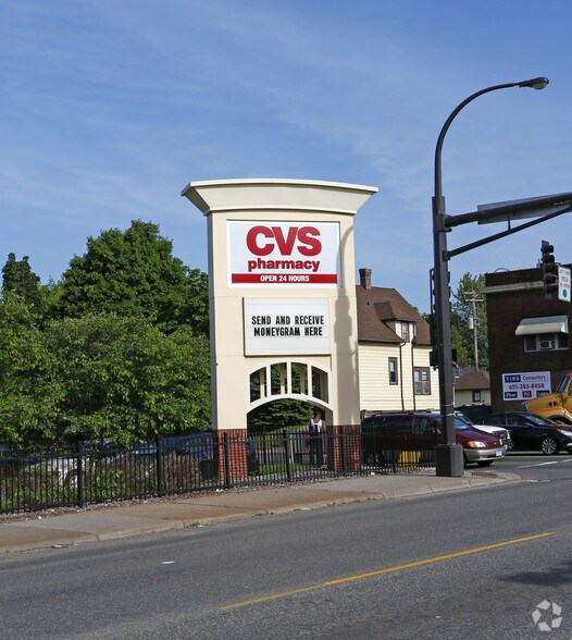 810 Maryland Ave E, Saint Paul, MN à louer - Photo du bâtiment - Image 3 de 4