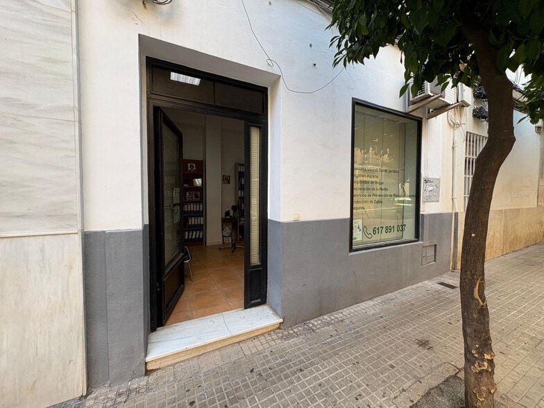 Retail in Córdoba, Córdoba for sale - Building Photo - Image 3 of 10