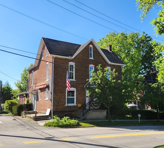 108 S Market St, Ligonier Township, PA for sale - Building Photo - Image 2 of 29