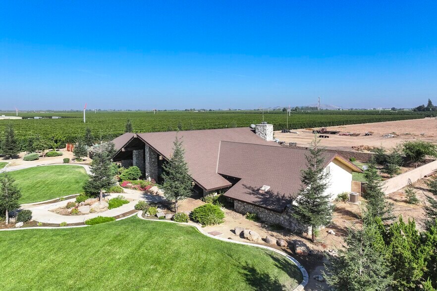 12612 Avenue 392, Cutler, CA à vendre - Photo du bâtiment - Image 3 de 42