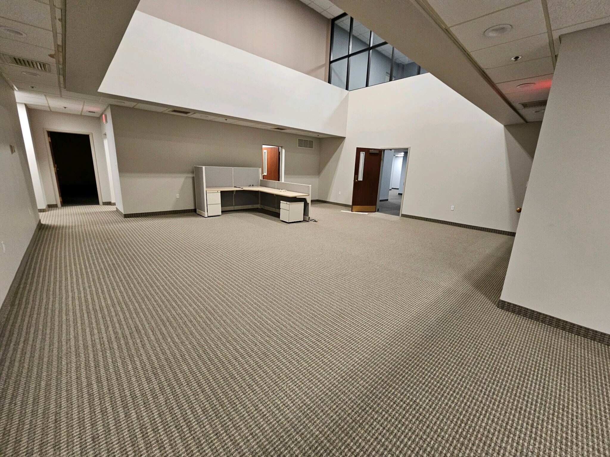 215 Moody Rd, Enfield, CT à louer Photo intérieure- Image 1 de 5