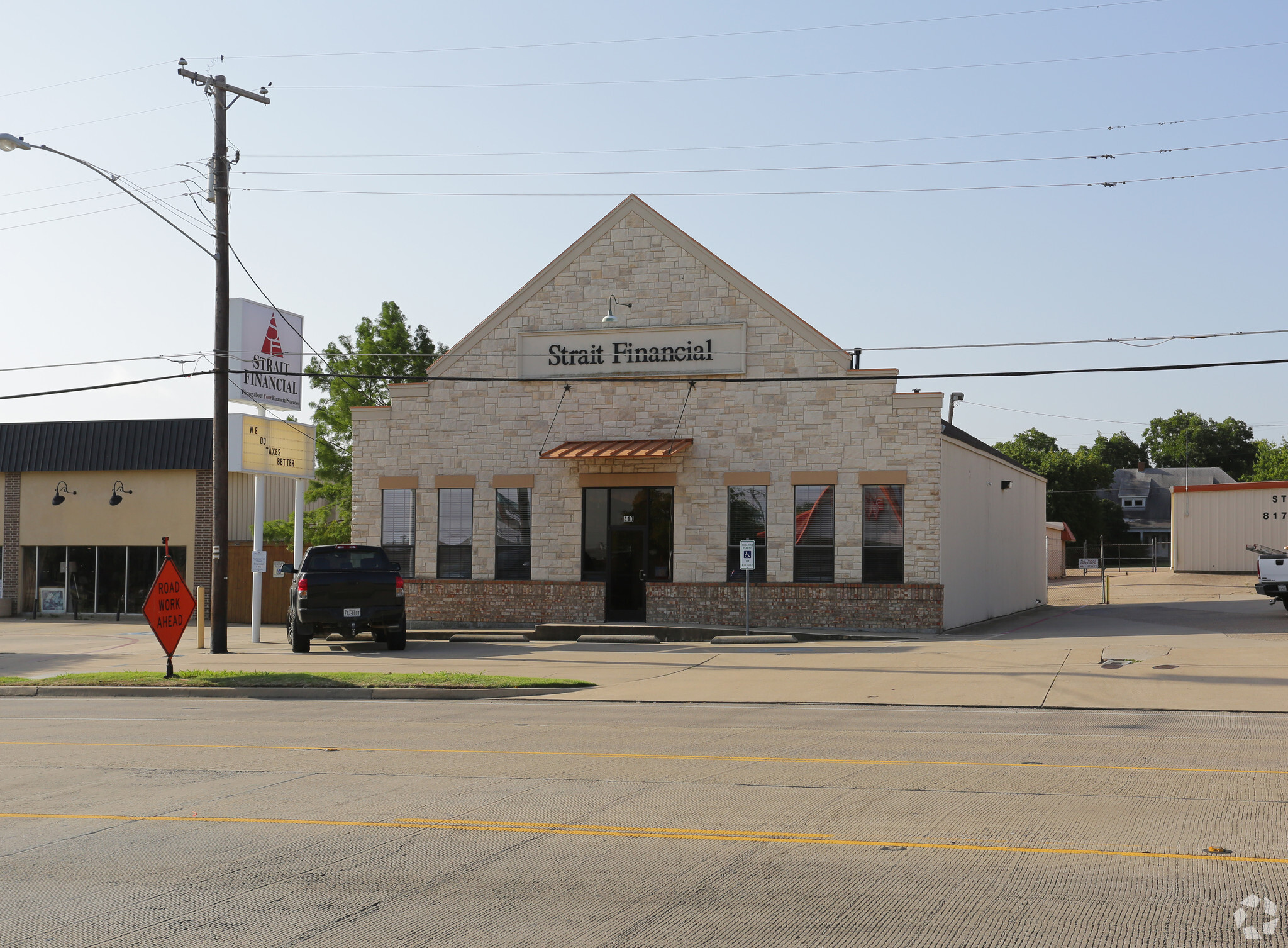 410 E Northwest Hwy, Grapevine, TX for lease Primary Photo- Image 1 of 15