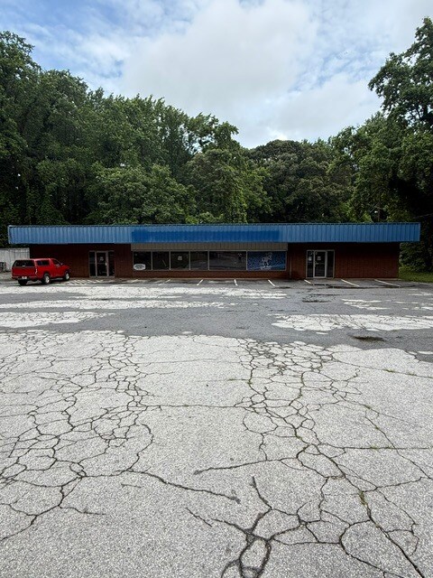 More details for 115 Moss St, Cornelia, GA - Retail for Lease