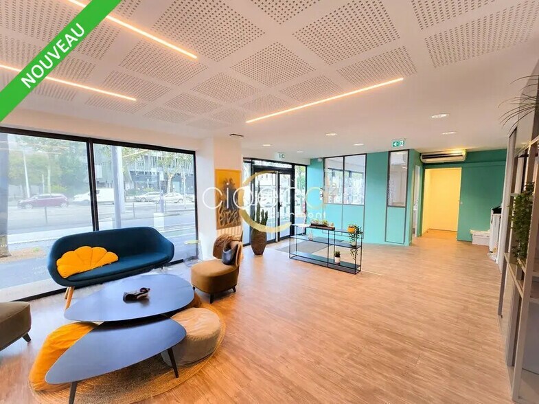 Office in Clermont-Ferrand for lease - Interior Photo - Image 1 of 7