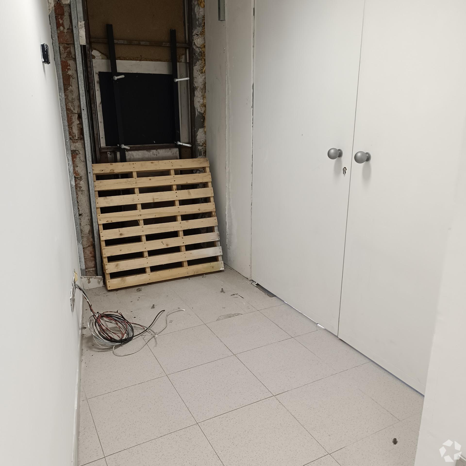 Office/Retail in Móstoles, MAD for lease Interior Photo- Image 1 of 18