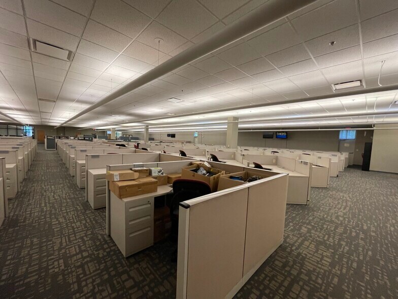 4800 Concentric Blvd, Saginaw, MI à louer - Photo intérieure - Image 3 de 41