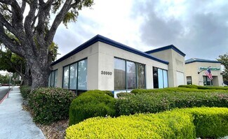 Plus de détails pour 38980 Paseo Padre Pky, Fremont, CA - Commerce de détail à louer