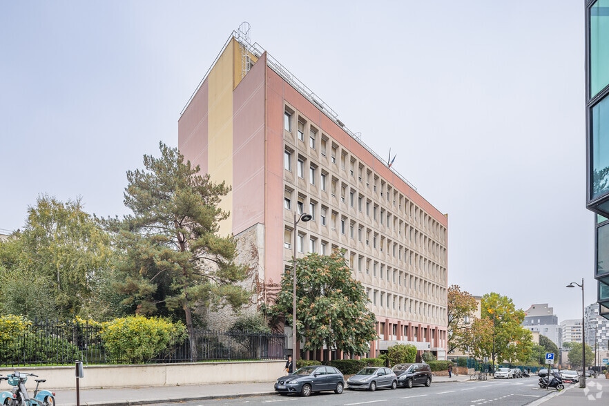 6-8 Rue Eugène Oudine, Paris à louer - Photo du bâtiment - Image 2 de 2