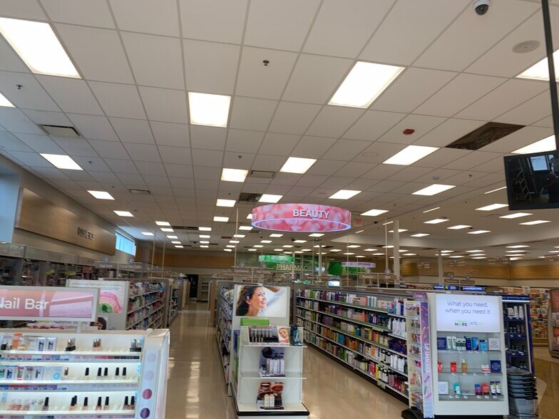 506 W Market St, Lima, OH à vendre - Photo principale - Image 2 de 3