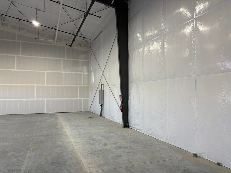 6509 W. Rio Grande, Kennewick, WA à louer - Photo du bâtiment - Image 3 de 10
