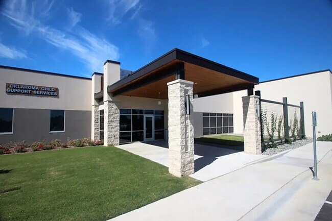 Plus de détails pour 410 Travertine, Ardmore, OK - Bureau à vendre