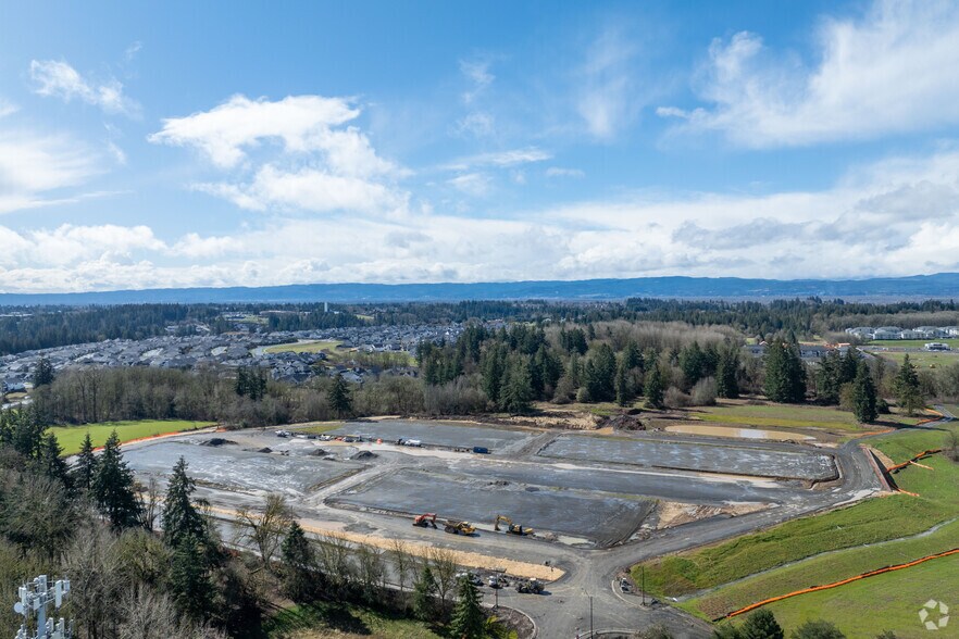 701 Discovery Dr, Ridgefield, WA à louer - Photo du bâtiment - Image 2 de 3