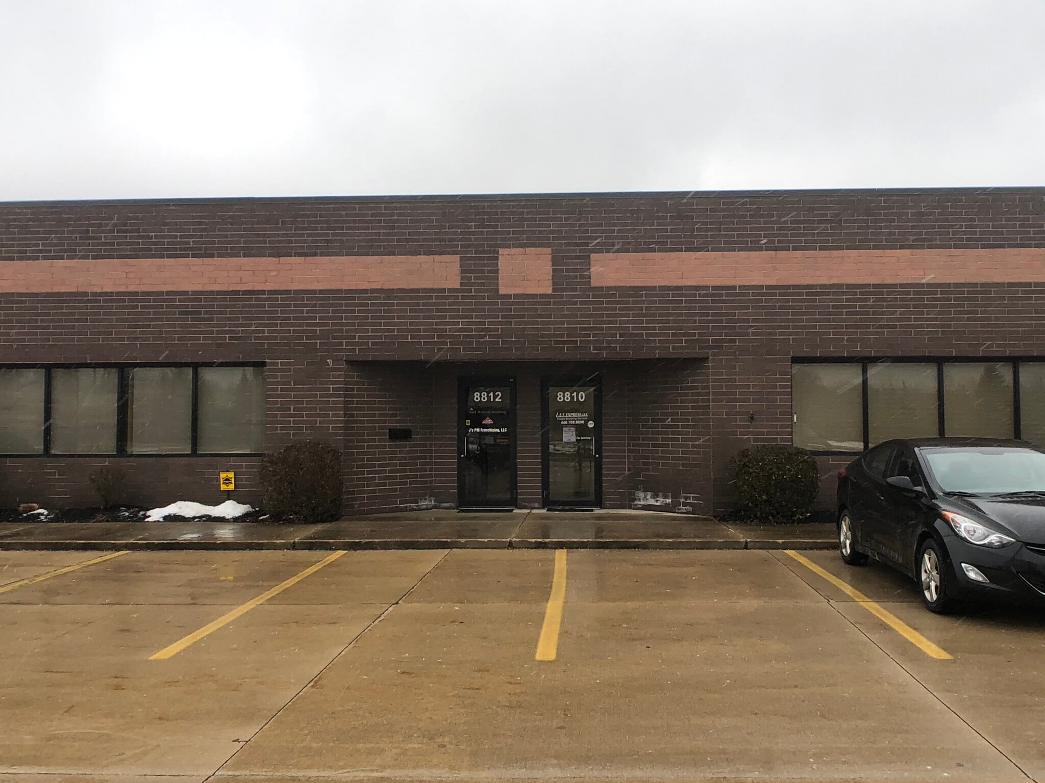 8800-8816 Tyler Blvd, Mentor, OH for lease Building Photo- Image 1 of 8