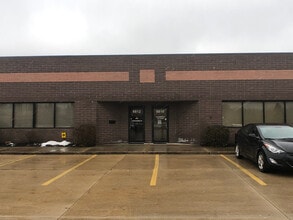 8800-8816 Tyler Blvd, Mentor, OH for lease Building Photo- Image 1 of 8