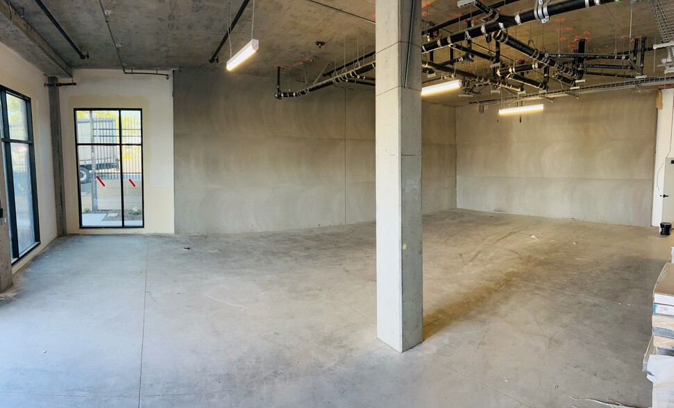 28168 Mission Blvd, Hayward, CA for lease - Interior Photo - Image 2 of 5