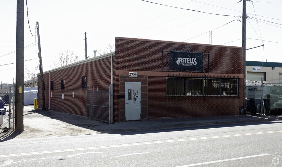 2704 W 8th Ave, Denver, CO à vendre - Photo principale - Image 1 de 3