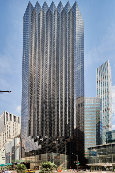 725 Fifth Ave, New York, NY for lease - Building Photo - Image 1 of 5