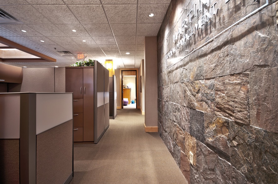 300 Nibco Pky, Elkhart, IN à louer - Autre - Image 2 de 9