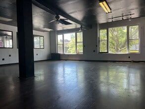 33-41 Mamaroneck Ave, White Plains, NY for lease Interior Photo- Image 2 of 2