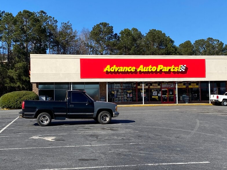 616-760 Shurling Dr, Macon-Bibb, GA for lease - Building Photo - Image 3 of 6