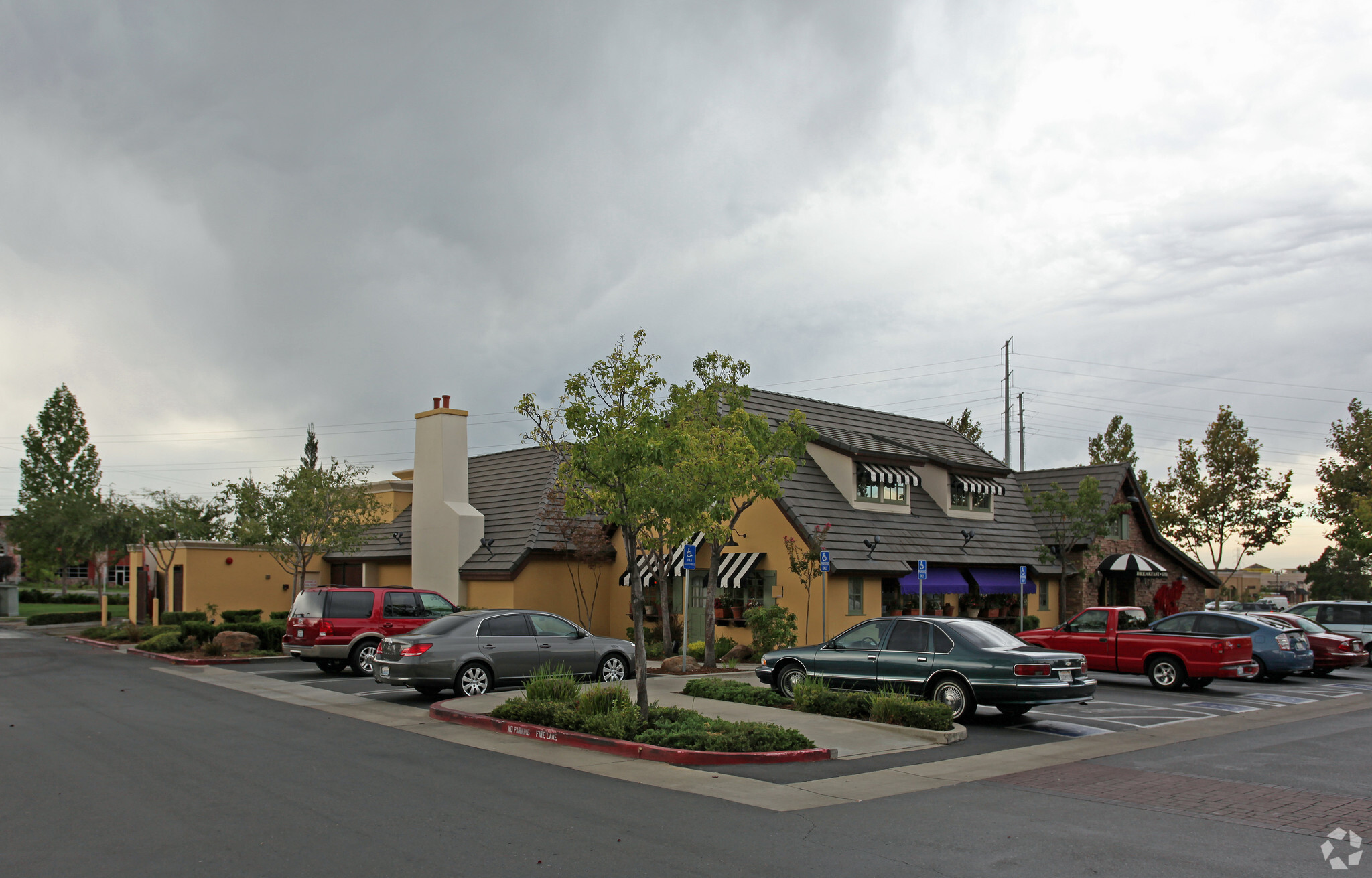 1104 Galleria Blvd, Roseville, CA for sale Primary Photo- Image 1 of 1