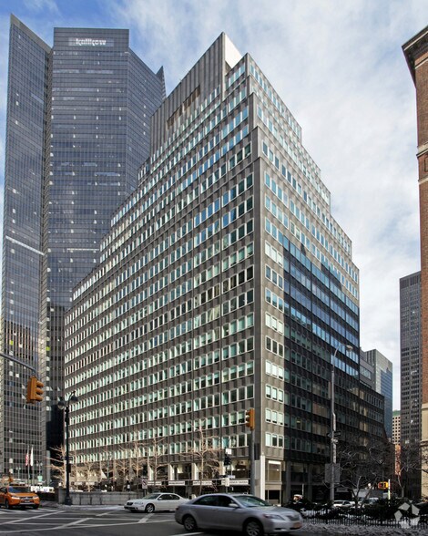 99 Park Ave, New York, NY à louer - Photo du bâtiment - Image 2 de 13