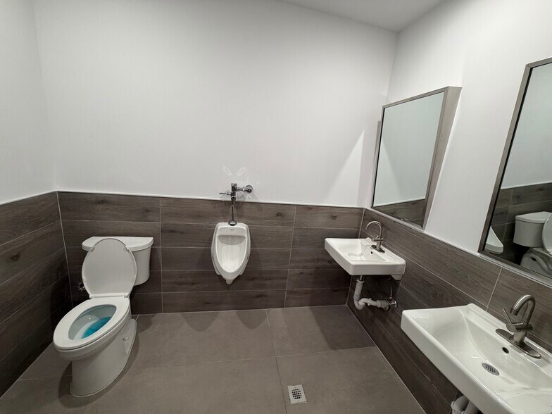 5170 N Federal Hwy, Fort Lauderdale, FL à louer - Photo intérieure - Image 3 de 27