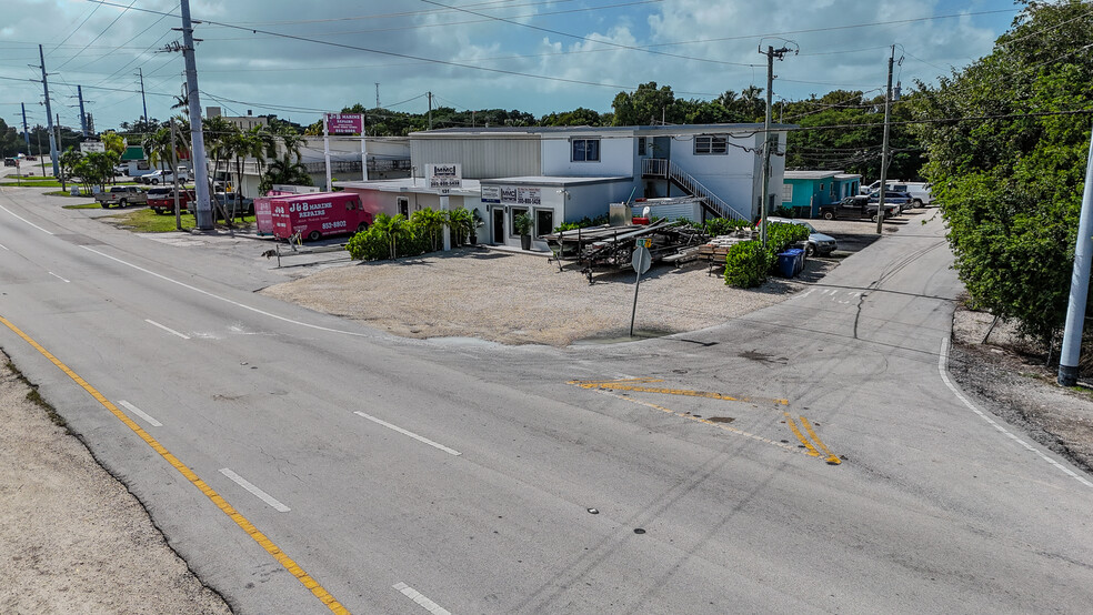 131-135 Ellis Dr, Tavernier, FL for sale - Building Photo - Image 3 of 38