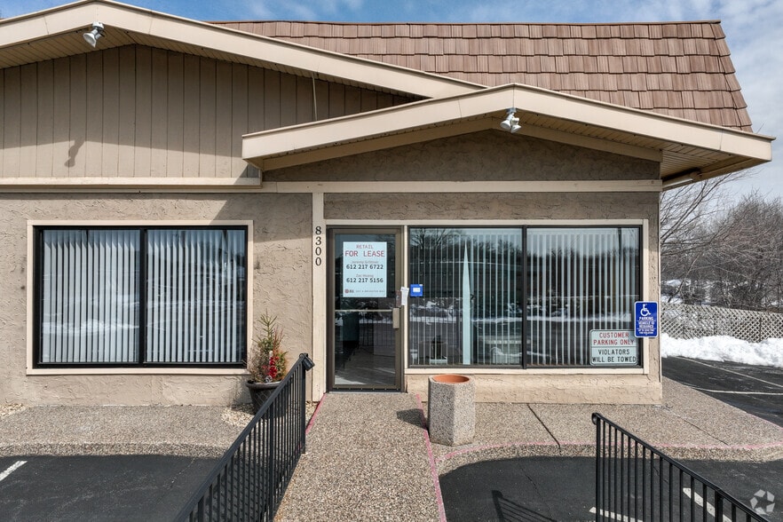 8300 Minnetonka Blvd, Saint Louis Park, MN à vendre - Photo du bâtiment - Image 3 de 9